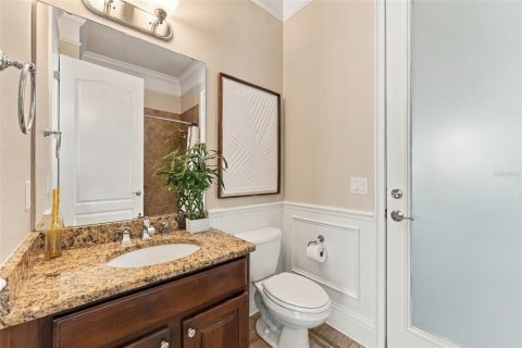 Casa en venta en Tampa, Florida, 5 dormitorios, 302.77 m2 № 2437443 - foto 18