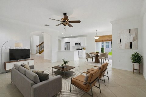 Casa en venta en Miramar, Florida, 5 dormitorios, 274.15 m2 № 1993837 - foto 18