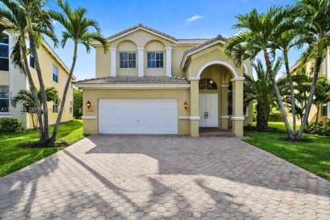 Casa en venta en Miramar, Florida, 5 dormitorios, 274.15 m2 № 1993837 - foto 1