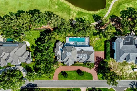 House in Tampa, Florida 4 bedrooms, 630.71 sq.m. № 2213066 - photo 6