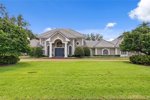 House in Tampa, Florida 4 bedrooms, 630.71 sq.m. № 2213066 - photo 4