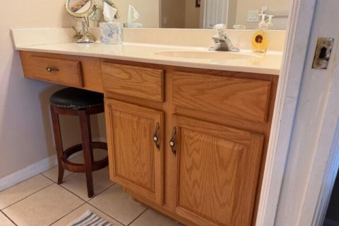 House in Port St. Lucie, Florida 4 bedrooms, 185.06 sq.m. № 2082985 - photo 16