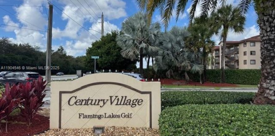 Condo à Pembroke Pines, Floride, 1 chambre № 1954998