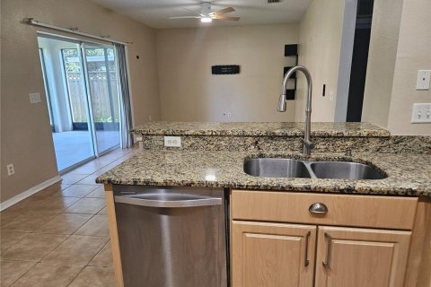 Casa en alquiler en Ruskin, Florida, 4 dormitorios, 155.33 m2 № 1834922 - foto 7