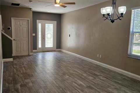 Casa en alquiler en Ruskin, Florida, 4 dormitorios, 155.33 m2 № 1834922 - foto 3
