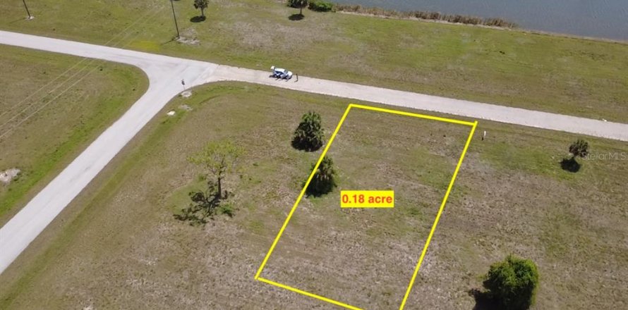 Land in Placida, Florida № 2202949