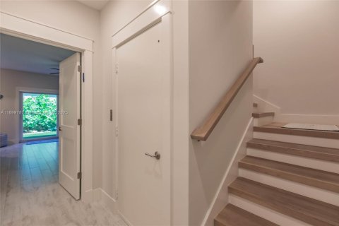 Townhouse in Jupiter, Florida 4 bedrooms, 297.84 sq.m. № 1952482 - photo 22