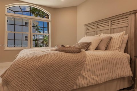 Townhouse in Jupiter, Florida 4 bedrooms, 297.84 sq.m. № 1952482 - photo 18