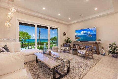 Townhouse in Jupiter, Florida 4 bedrooms, 297.84 sq.m. № 1952482 - photo 29