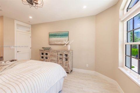 Townhouse in Jupiter, Florida 4 bedrooms, 297.84 sq.m. № 1952482 - photo 19