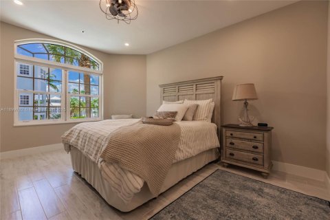 Townhouse in Jupiter, Florida 4 bedrooms, 297.84 sq.m. № 1952482 - photo 16