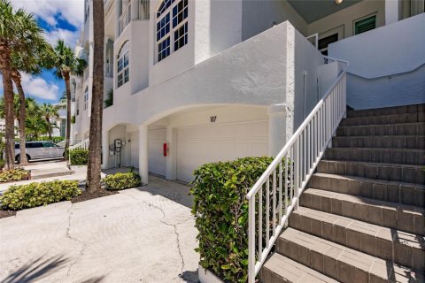 Townhouse in Jupiter, Florida 4 bedrooms, 297.84 sq.m. № 1952482 - photo 5