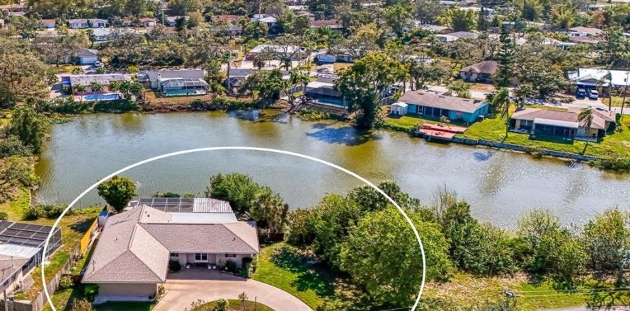 Дом в Сарасота, Флорида 6 комнат, 173.54м2 № 1524727
