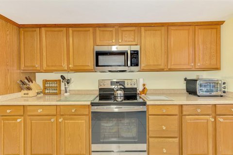 Villa ou maison à vendre à Sarasota, Floride: 2 chambres, 173.54 m2 № 1524727 - photo 11