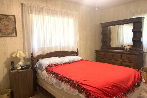 House in Wildwood, Florida 3 bedrooms, 136.01 sq.m. № 2138740 - photo 22