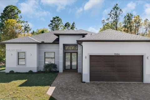 Дом в Лихай-Эйкерс, Флорида 3 спальни № 2059246