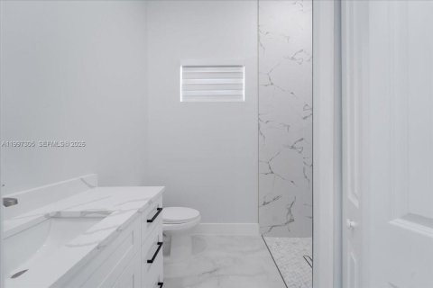 House in Lehigh Acres, Florida 3 bedrooms № 2059246 - photo 24