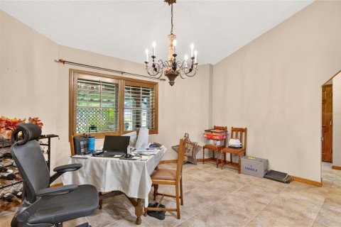 House in Ocala, Florida 3 bedrooms, 227.15 sq.m. № 2354315 - photo 29