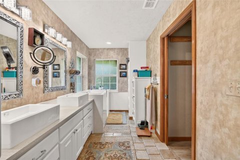 House in Ocala, Florida 3 bedrooms, 227.15 sq.m. № 2354315 - photo 23