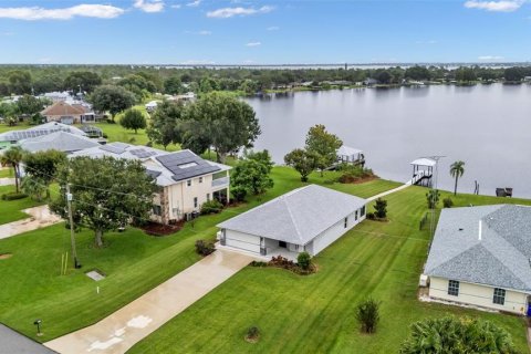 House in Lake Placid, Florida 3 bedrooms, 133.13 sq.m. № 1914575 - photo 1