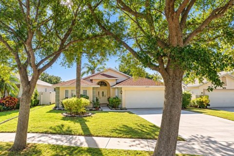 Villa ou maison à Largo, Floride 3 chambres, 171.59 m2 № 2411569