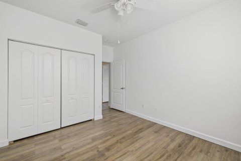 Townhouse in Naples, Florida 4 bedrooms, 160.54 sq.m. № 2179926 - photo 18