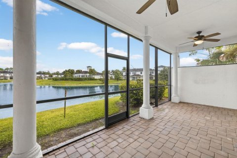 Townhouse in Naples, Florida 4 bedrooms, 160.54 sq.m. № 2179926 - photo 27