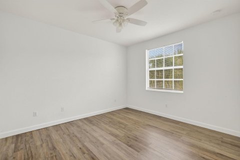 Townhouse in Naples, Florida 4 bedrooms, 160.54 sq.m. № 2179926 - photo 20