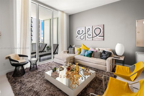 Condo in Sunny Isles Beach, Florida, 3 bedrooms  № 1781668 - photo 5