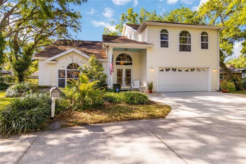 House in Bradenton, Florida 4 bedrooms, 283.82 sq.m. № 1734062 - photo 2