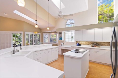 House in Bradenton, Florida 4 bedrooms, 283.82 sq.m. № 1734062 - photo 10
