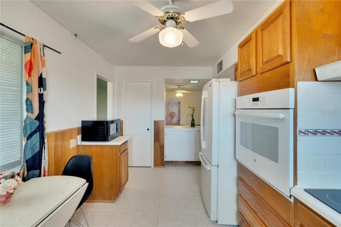 Casa en venta en Sun City Center, Florida, 2 dormitorios, 124.77 m2 № 1563644 - foto 15
