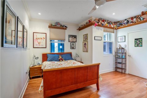 Townhouse in Aventura, Florida 5 bedrooms, 334.45 sq.m. № 1958636 - photo 24