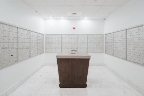 Copropriété à vendre à Miami Beach, Floride: 61.59 m2 № 1861617 - photo 17