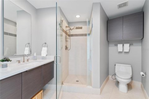 Condominio en venta en Saint Petersburg, Florida, 2 dormitorios, 111.2 m2 № 1894361 - foto 18