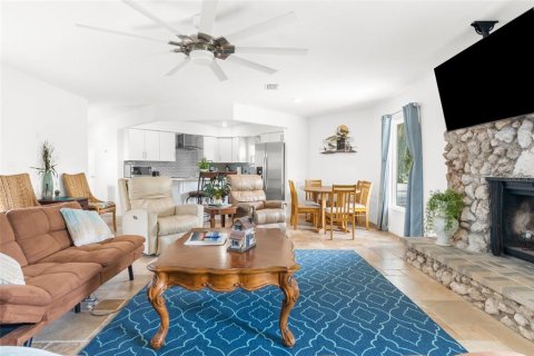 Casa en venta en Homosassa, Florida, 3 dormitorios, 172.8 m2 № 2239035 - foto 14