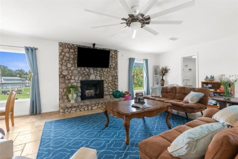 Casa en venta en Homosassa, Florida, 3 dormitorios, 172.8 m2 № 2239035 - foto 12
