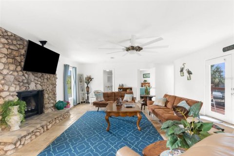 Casa en venta en Homosassa, Florida, 3 dormitorios, 172.8 m2 № 2239035 - foto 22