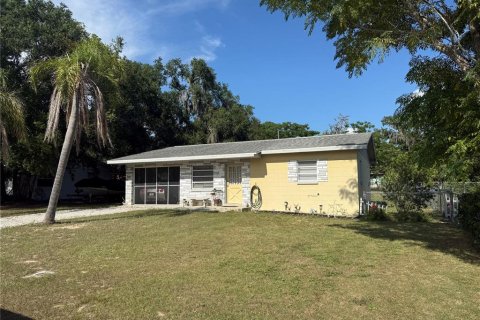 House in Eustis, Florida 2 bedrooms, 75.44 sq.m. № 2236622 - photo 13