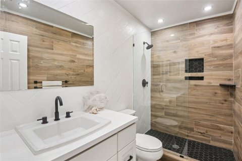 Adosado en venta en Tarpon Springs, Florida, 2 dormitorios, 108.7 m2 № 1899027 - foto 20
