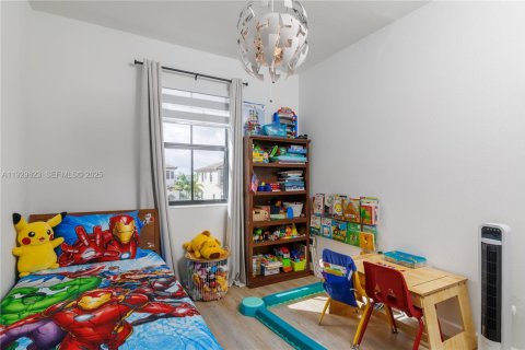 Townhouse in Miami, Florida 3 bedrooms, 124.02 sq.m. № 1988779 - photo 28