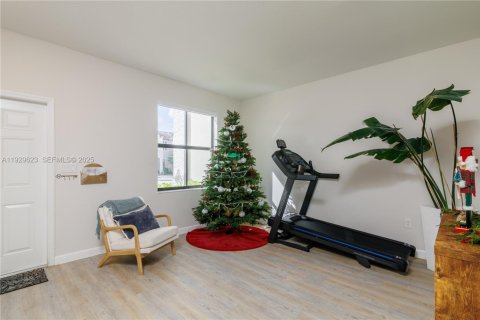 Townhouse in Miami, Florida 3 bedrooms, 124.02 sq.m. № 1988779 - photo 4