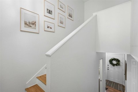 Condo in Tampa, Florida, 2 bedrooms № 2142417 - photo 12