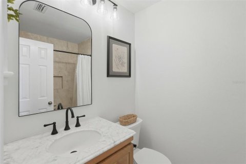 Condo in Tampa, Florida, 2 bedrooms № 2142417 - photo 22