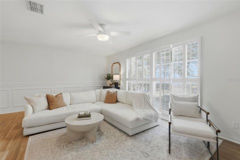 Condo in Tampa, Florida, 2 bedrooms № 2142417 - photo 3