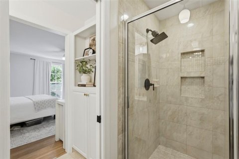 Condo in Tampa, Florida, 2 bedrooms № 2142417 - photo 19