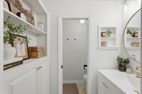 Condo in Tampa, Florida, 2 bedrooms № 2142417 - photo 17