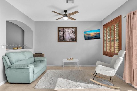 Villa ou maison à vendre à Homestead, Floride: 4 chambres, 191.19 m2 № 1998324 - photo 8