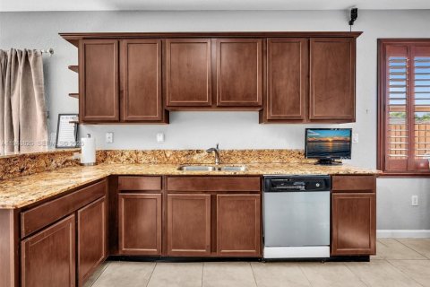 Villa ou maison à vendre à Homestead, Floride: 4 chambres, 191.19 m2 № 1998324 - photo 20