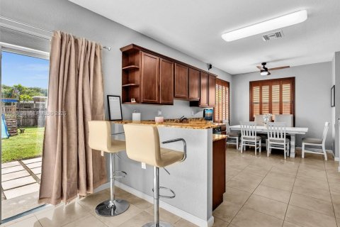 Villa ou maison à vendre à Homestead, Floride: 4 chambres, 191.19 m2 № 1998324 - photo 17